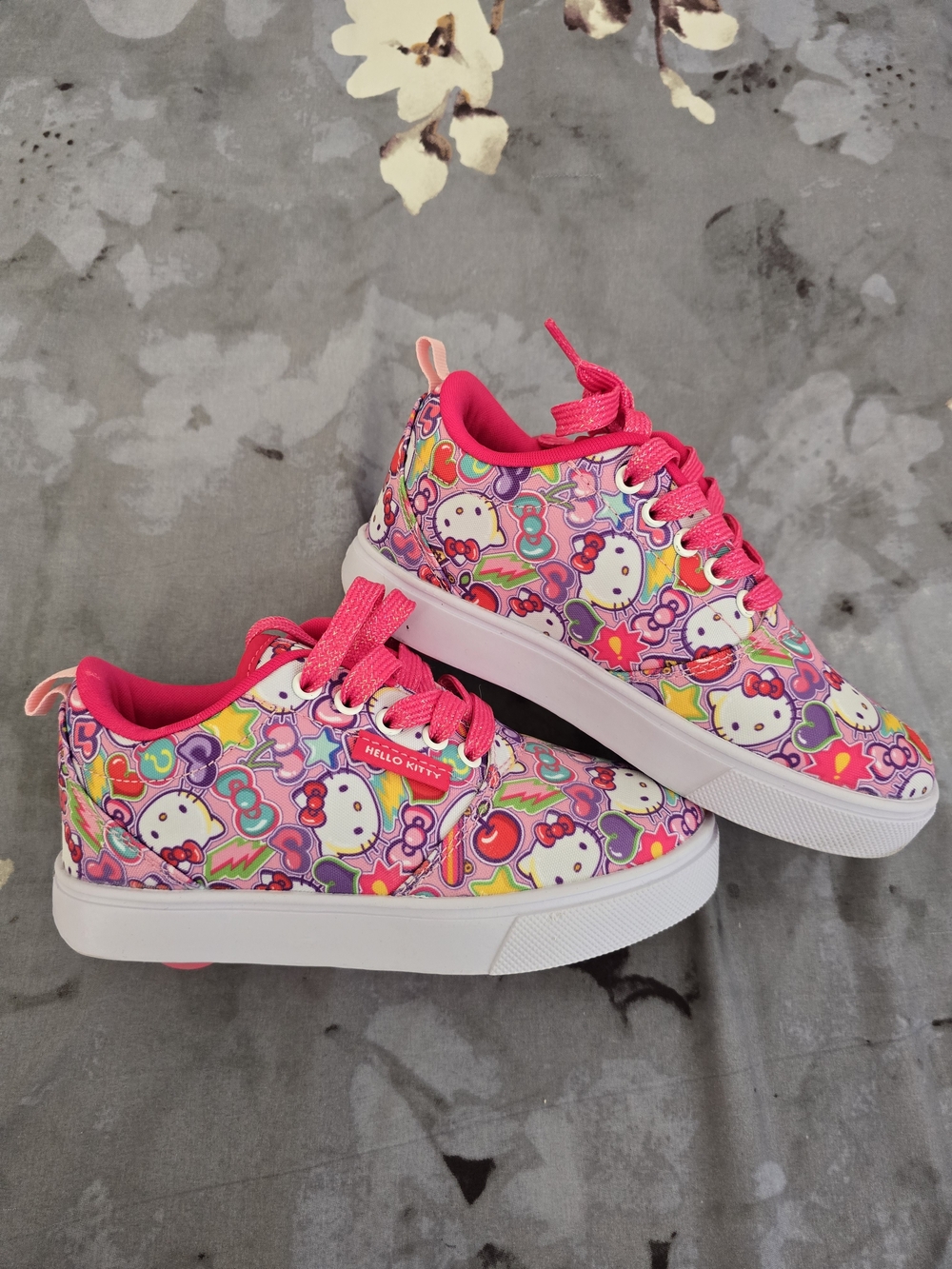 Hello Kitty Hot Pink Multicolor Graphic Kids Heely's